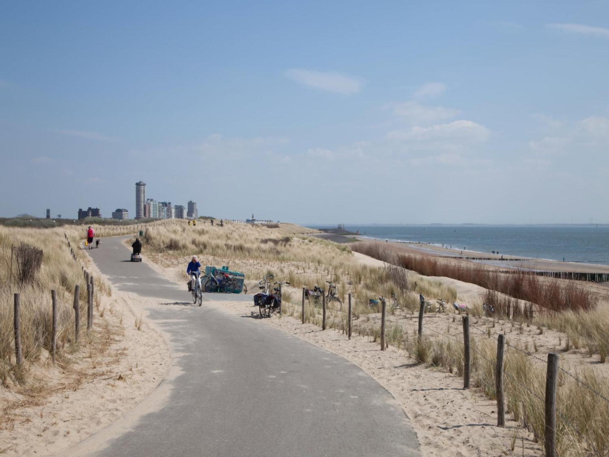 Attractive Apartment Near Vlissingen Beach 外观 照片